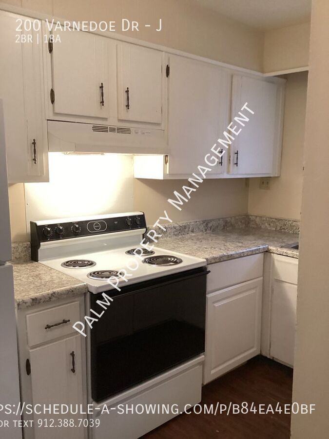 200 Varnedoe Dr #J - Photo 2 of 2