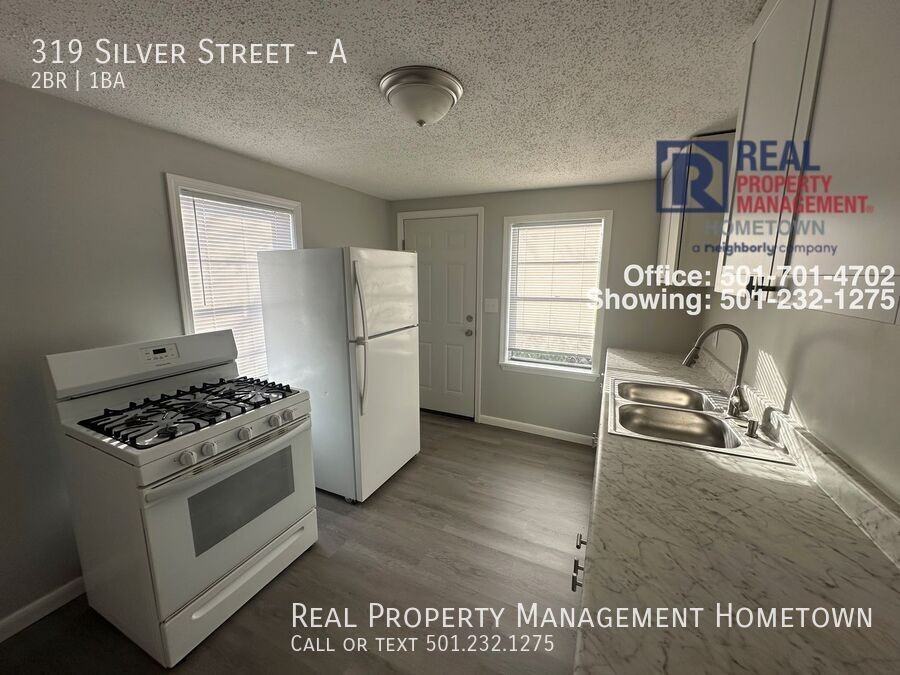 319 Silver St #A - Photo 5 of 9