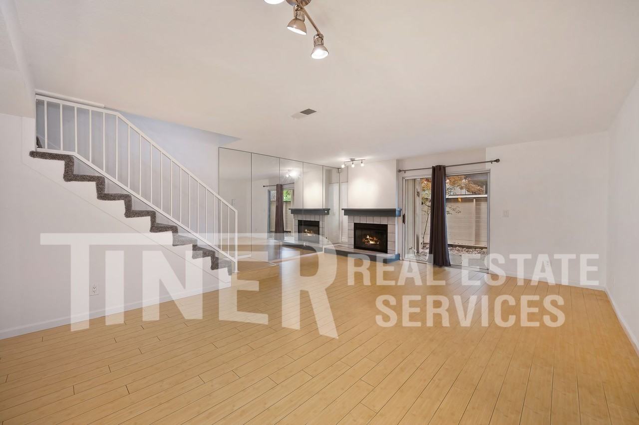 9118 Madison Green Ln #24 - Photo 4 of 50