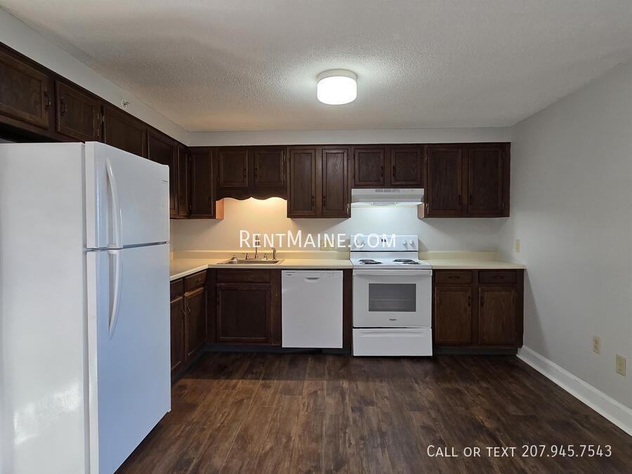 41 River Rd #A7 - Photo 4 of 25