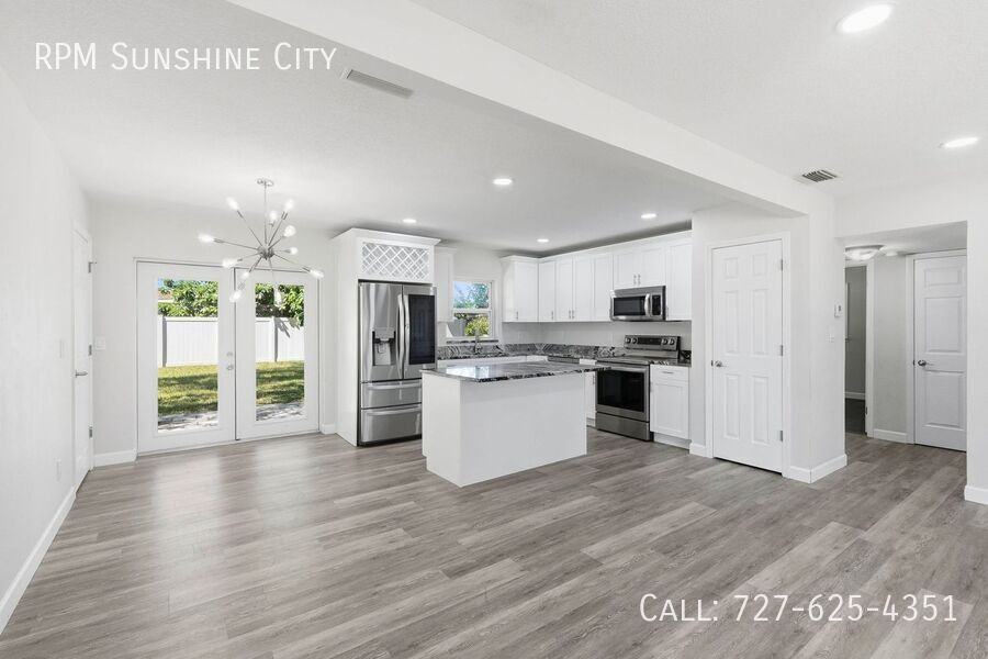 1713 Valencia Dr E - Photo 7 of 28