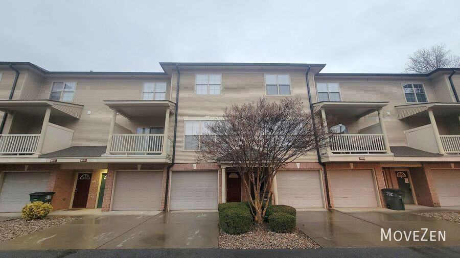 6525 Quaterbridge Ln - Photo 6 of 31