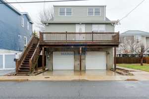 featured image of 32 Barberie Ave