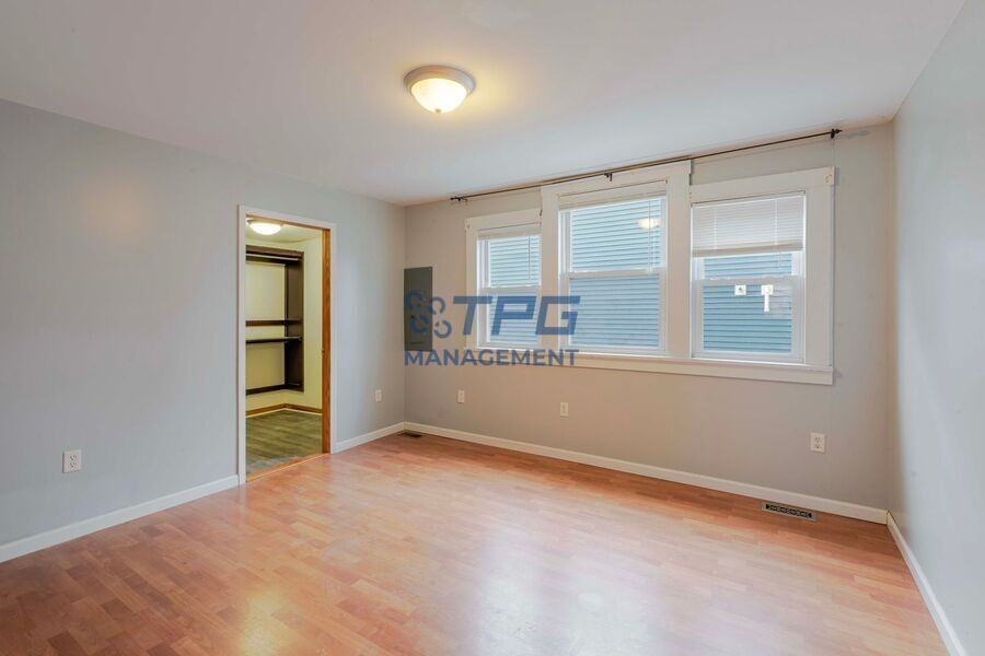 32 Barberie Ave - Photo 4 of 13