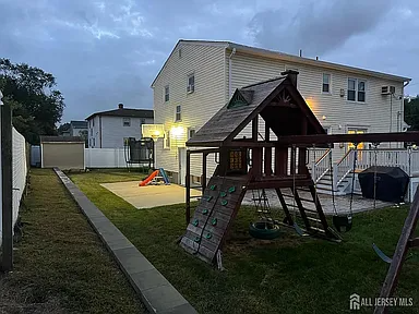 18 Eulner St #1 - Photo 2 of 10