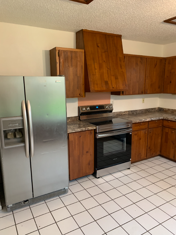 3212 Delaware Trl - Photo 6 of 9