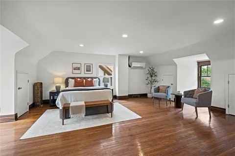 3703 Pennsylvania Ave - Photo 4 of 20