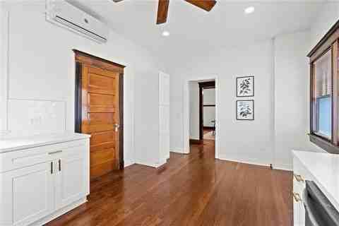 3703 Pennsylvania Ave - Photo 6 of 20