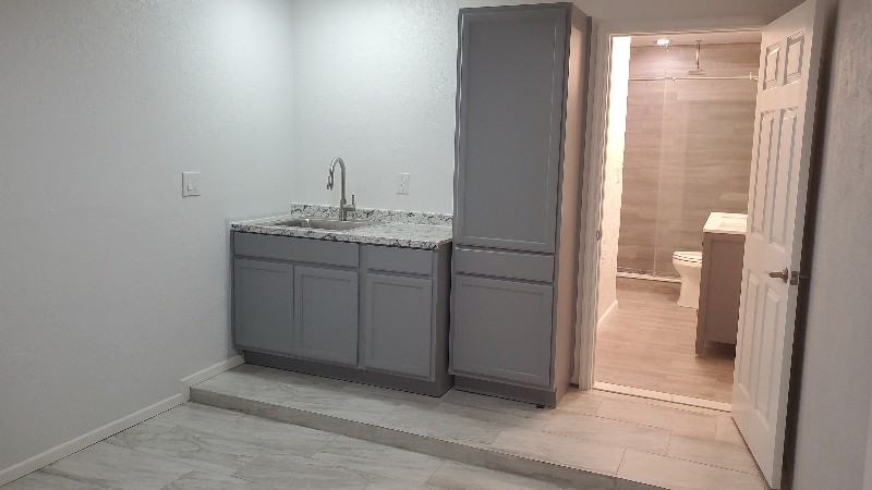 4123 Pine Dale Ct #1 - Photo 3 of 5