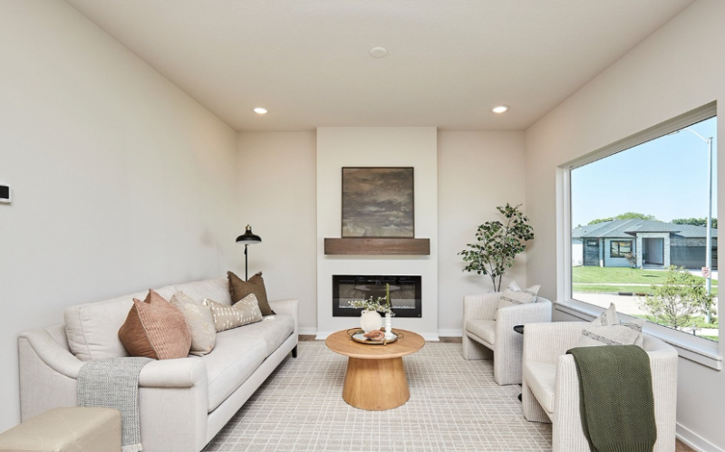 2225 Waller Ave - Photo 4 of 12