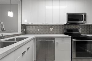 featured image of 3586 North University Drive