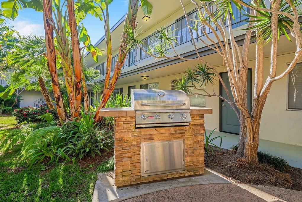 Hope Ranch - Photo 5 of 24