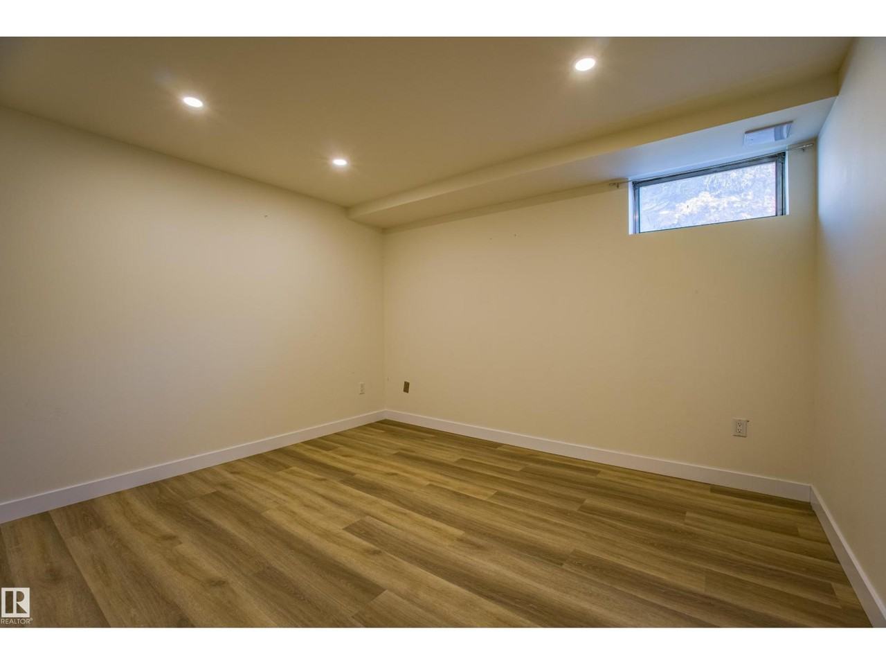 5603 108 Street Northwest - Photo 6 of 12