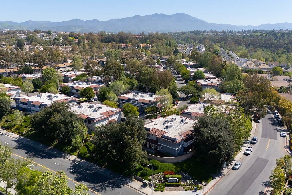 Trabuco Villas - Photo 4 of 31