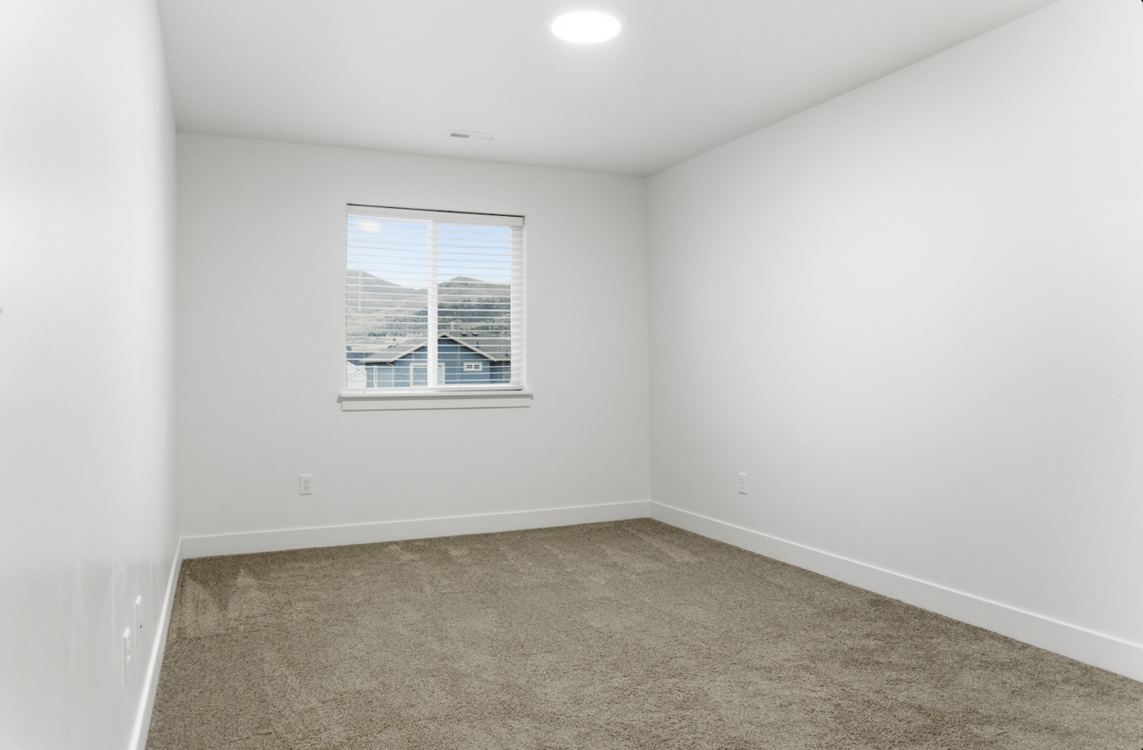 4634 East Silver Moon Drive - Photo 7 of 18