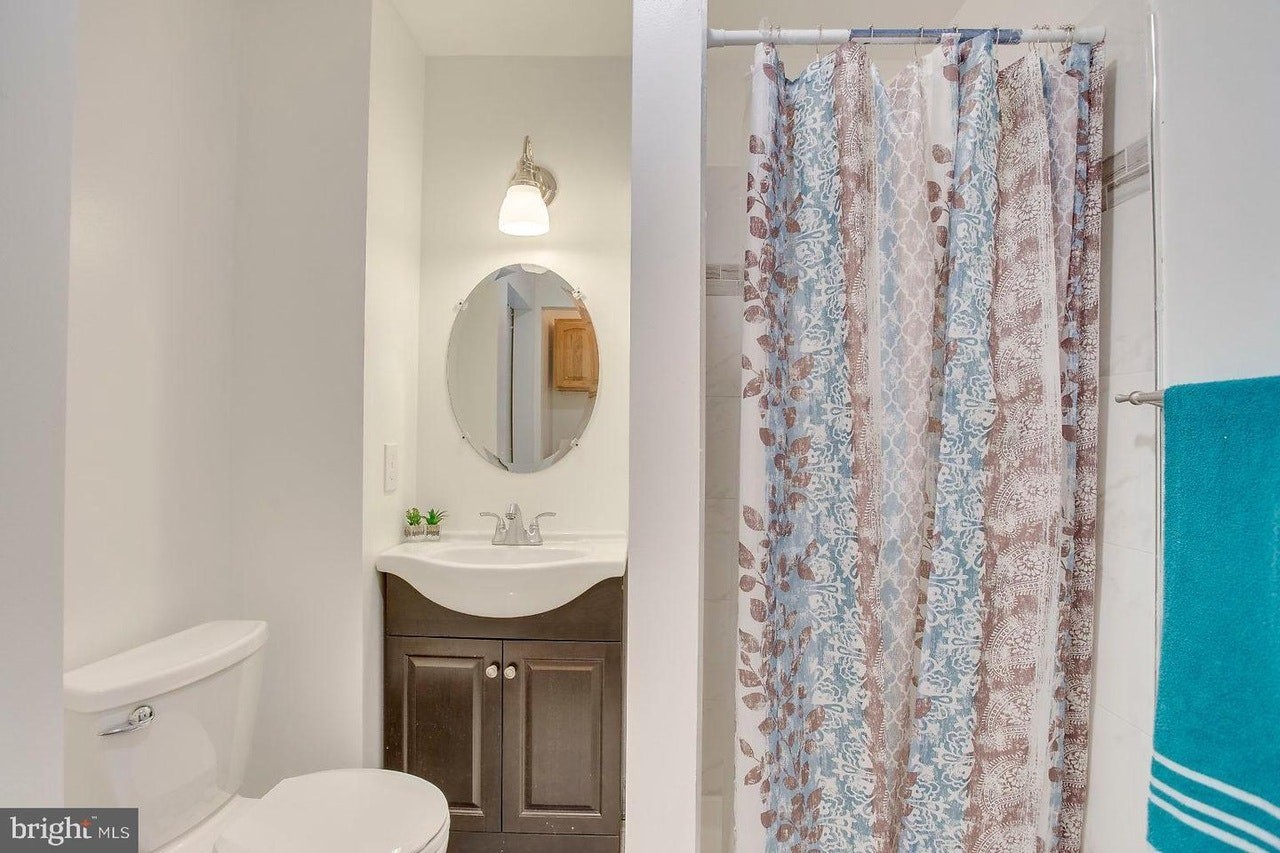 3120 Creedon Drive, Unit C: Mother-In-Law - Photo 7 of 17