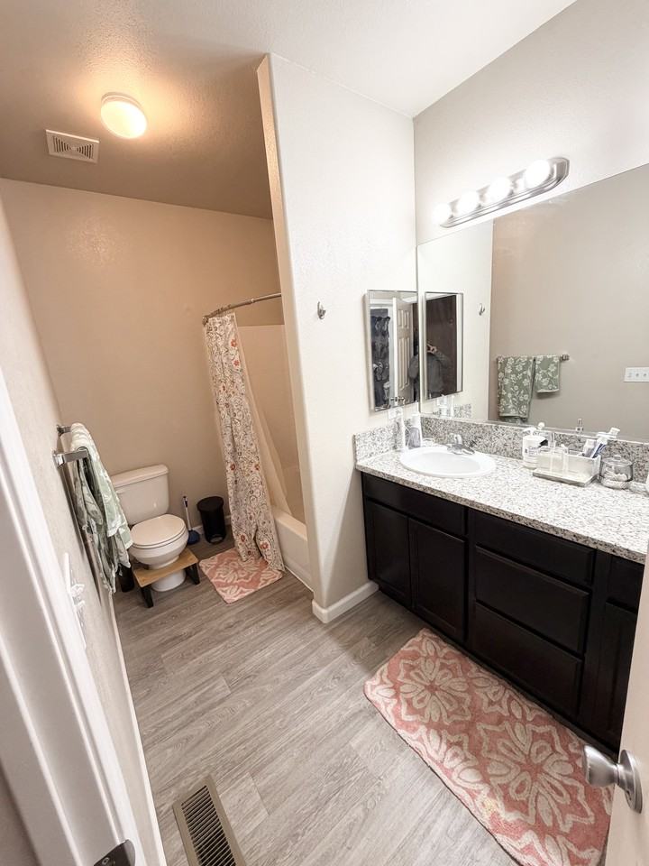 5875 Kearney Dr #NA - Photo 4 of 9