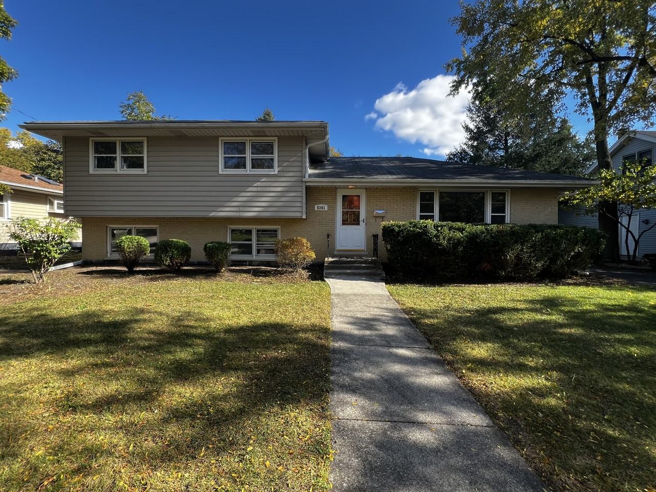 5341 Grand Ave #NA - Photo 2 of 10