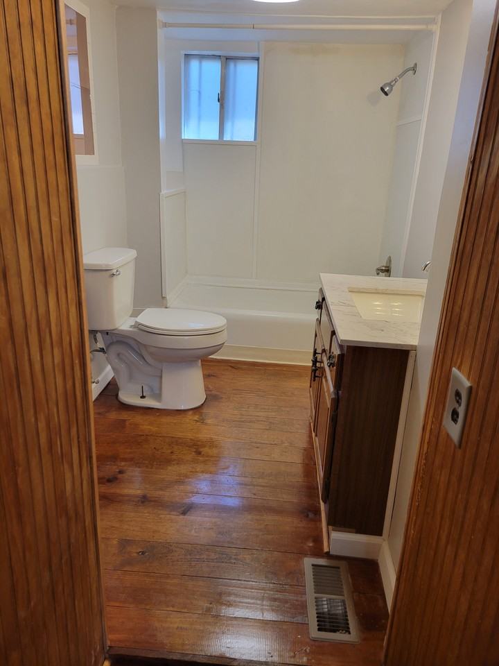 895 W Schmitt Rd #NA - Photo 5 of 13