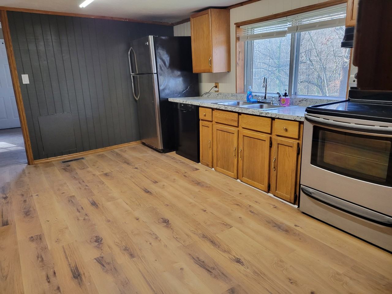 895 W Schmitt Rd #NA - Photo 7 of 13