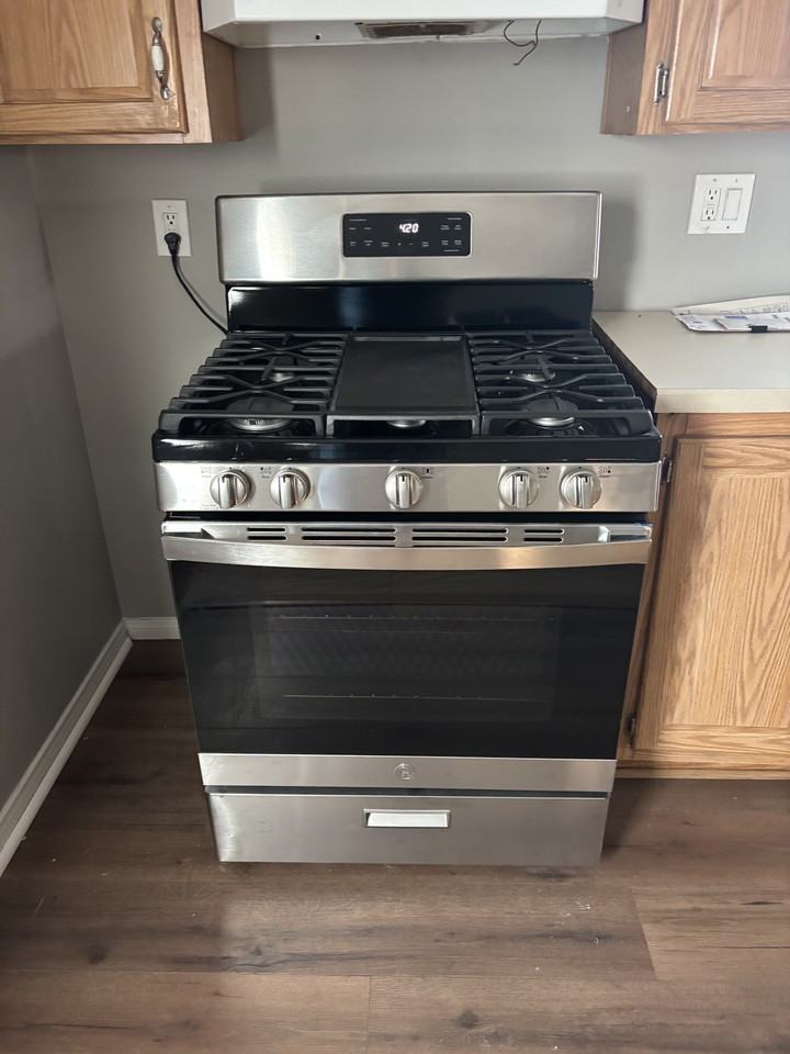 1042 5th St #NA - Photo 3 of 15