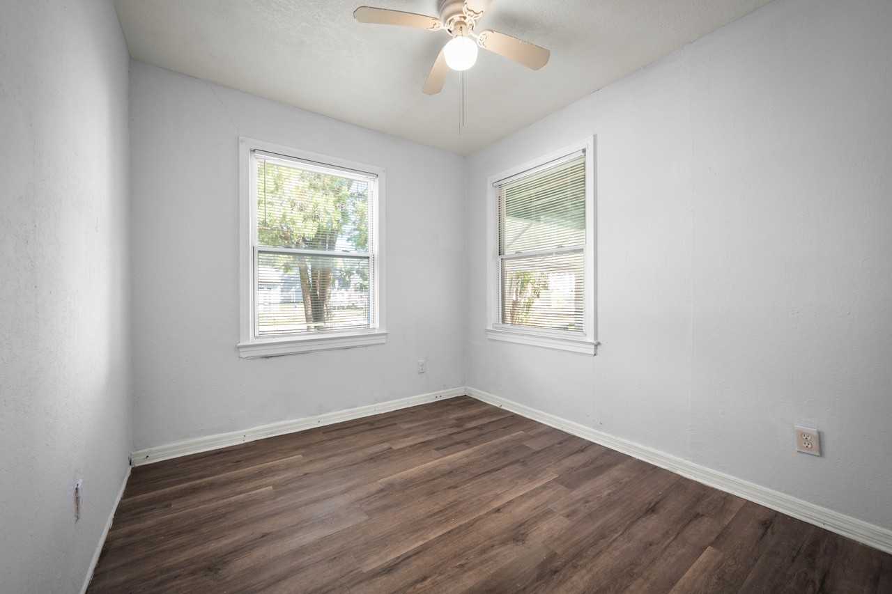 1602 Wambolt St #NA - Photo 3 of 14