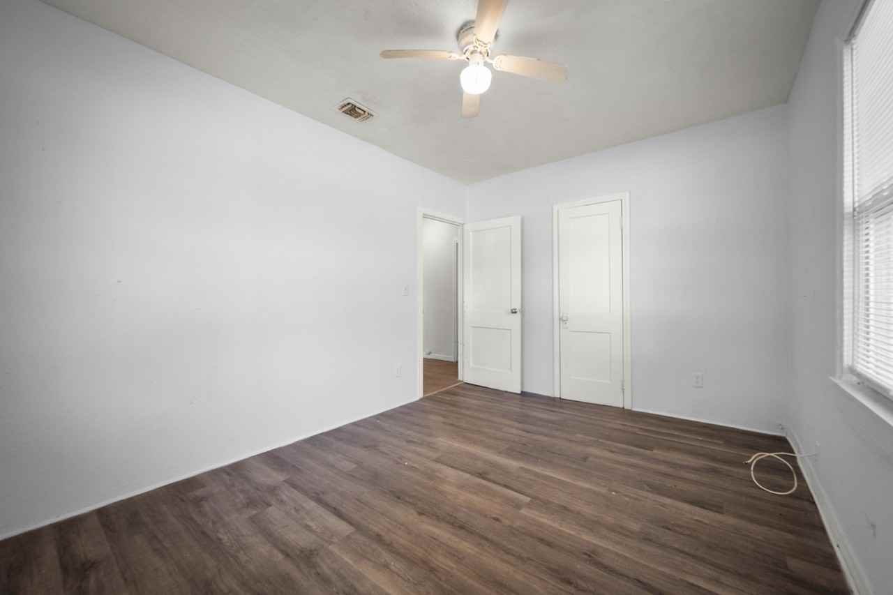 1602 Wambolt St #NA - Photo 4 of 14