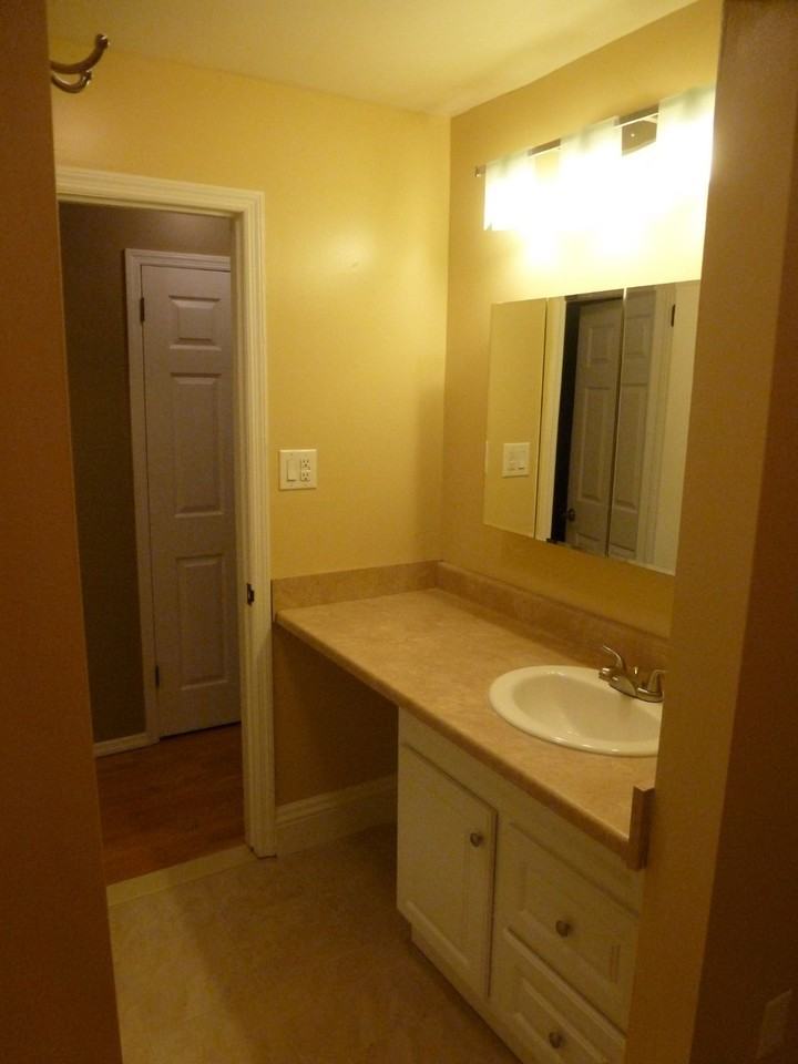 94 Inwood Rd #94 - Photo 3 of 9