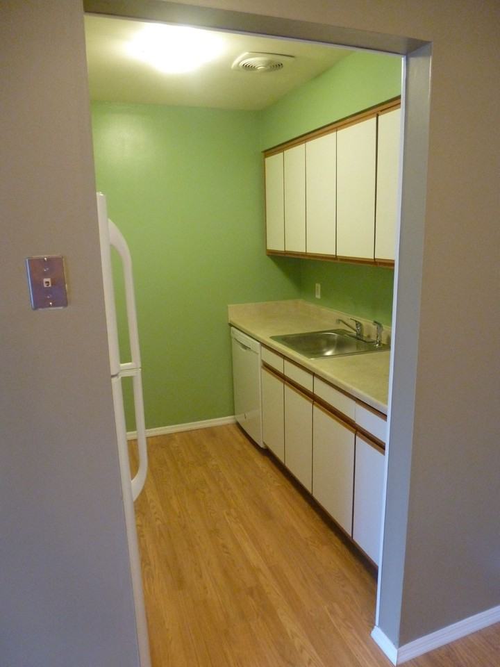 94 Inwood Rd #94 - Photo 5 of 9