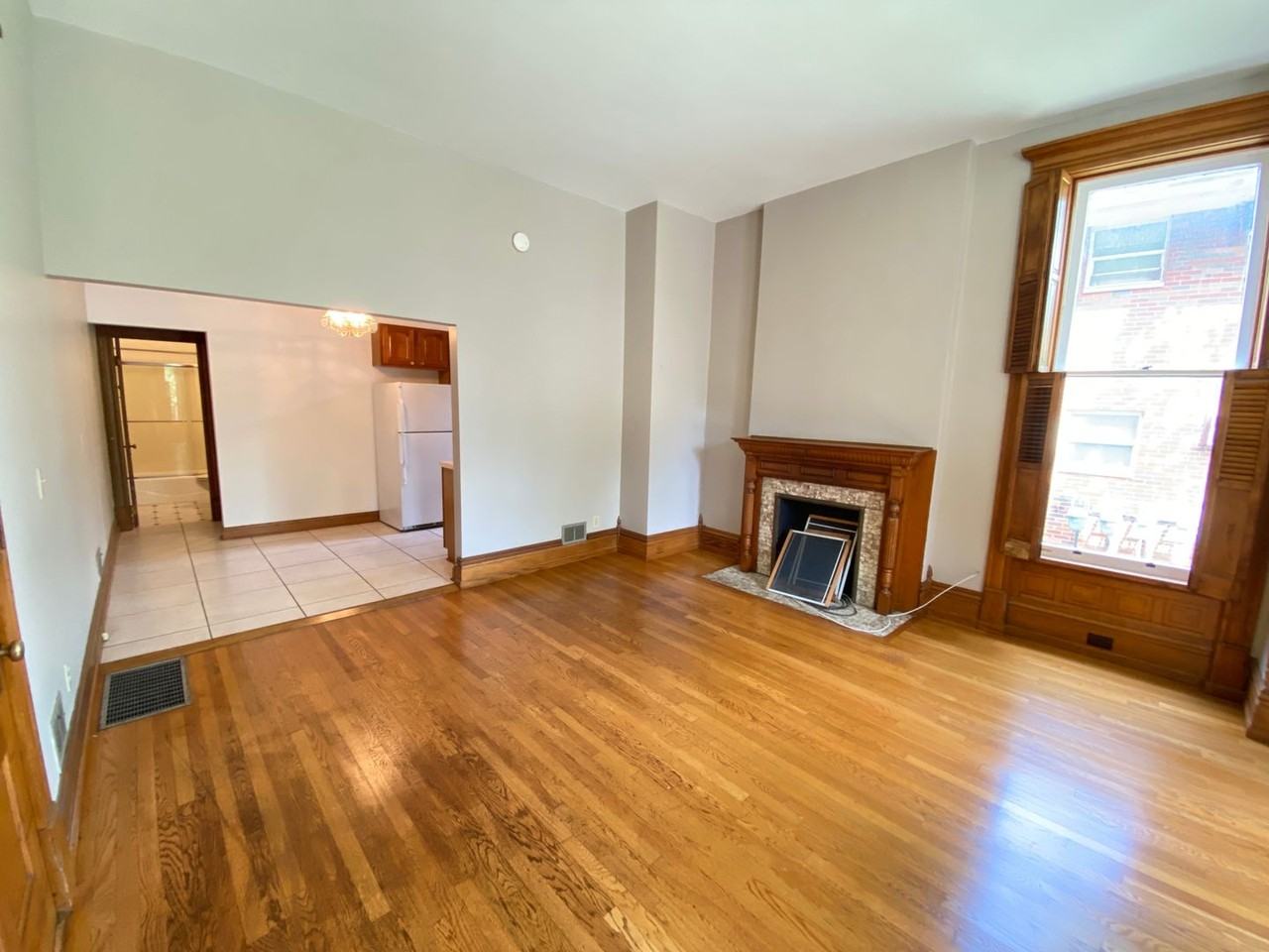 King Ave 218 TPP - Photo 5 of 15