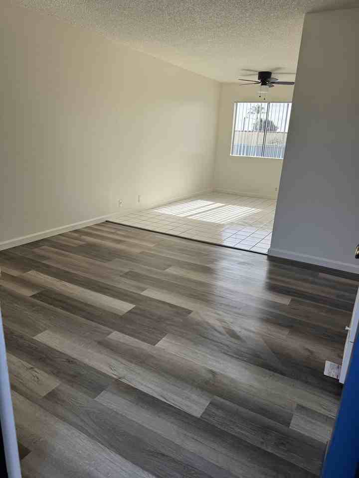 39th St. - Photo 3 of 11