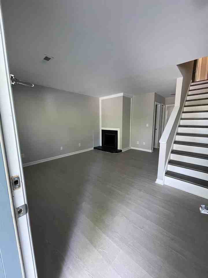 Sandpiper - Photo 4 of 30