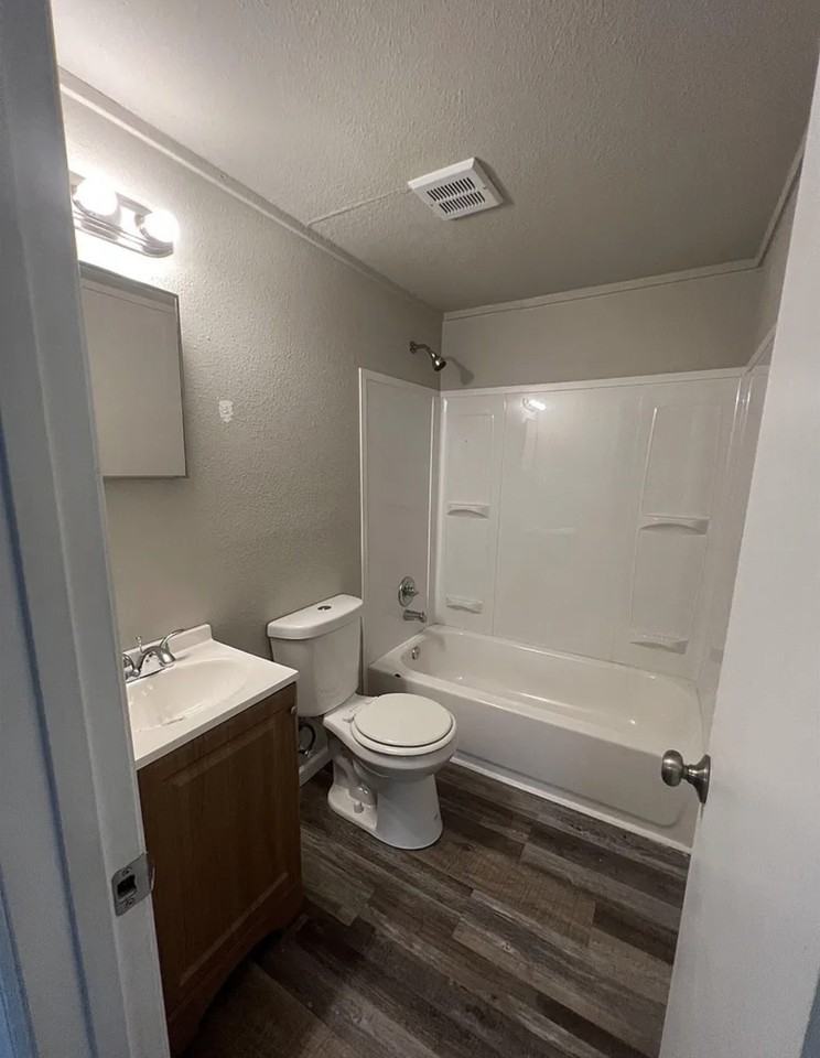 2305 21st Avenue N Birmingham, AL 35234 - Photo 4 of 8