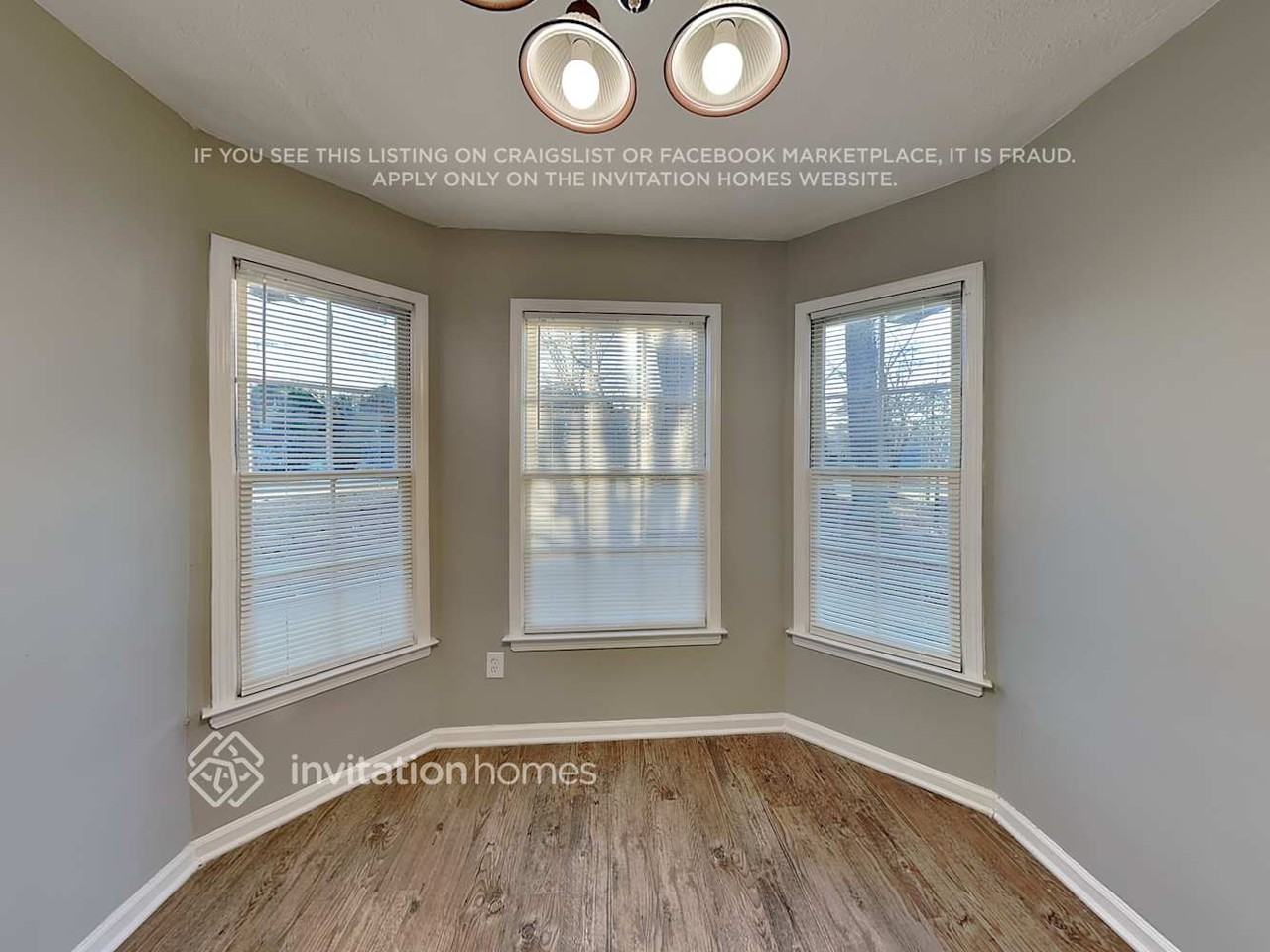 450 Leigh Kay Dr - Photo 5 of 17