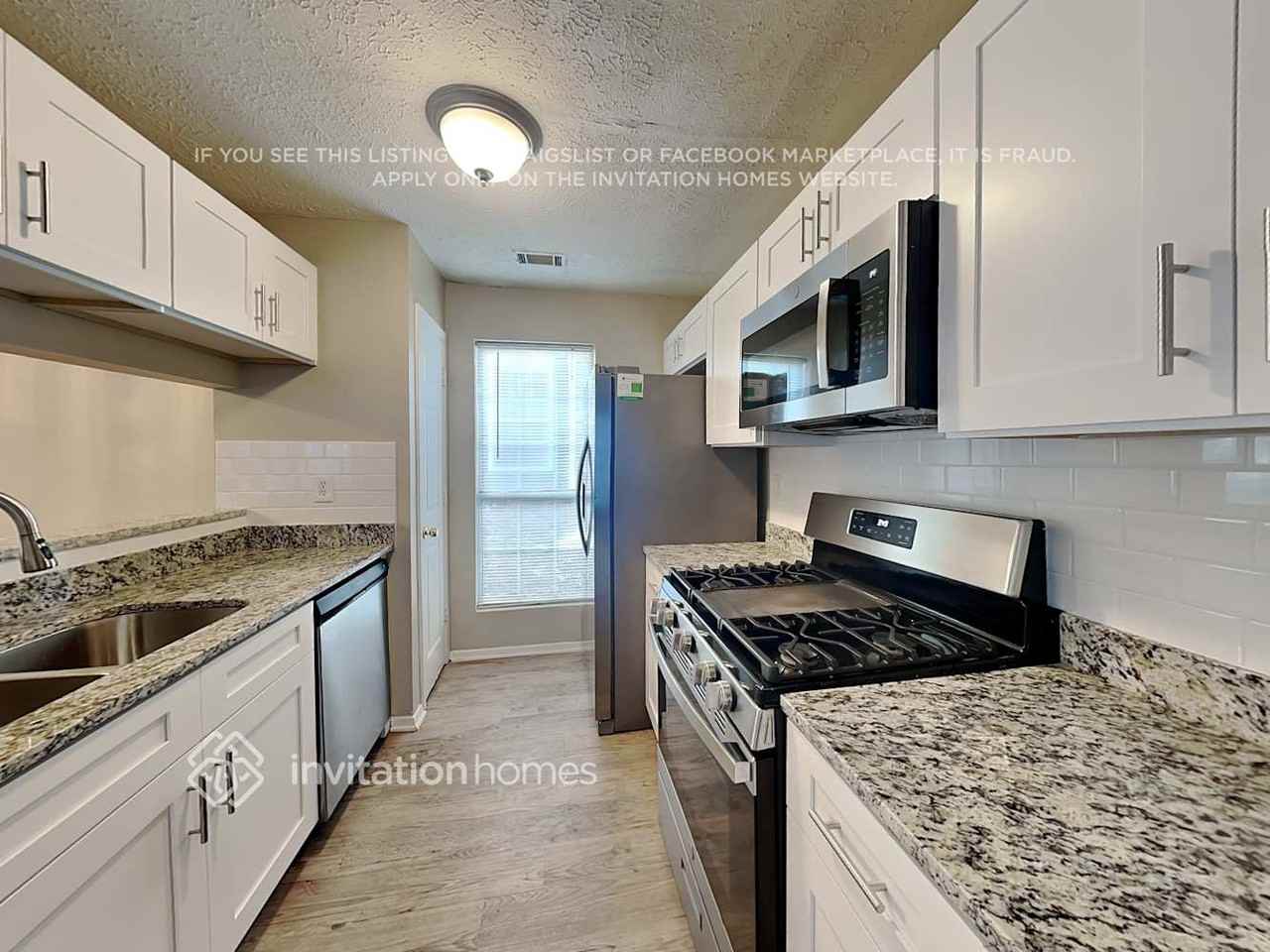 1030 Hampton Hill Ct - Photo 7 of 19