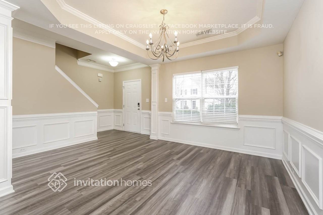 849 Hedgepath Ter - Photo 6 of 18