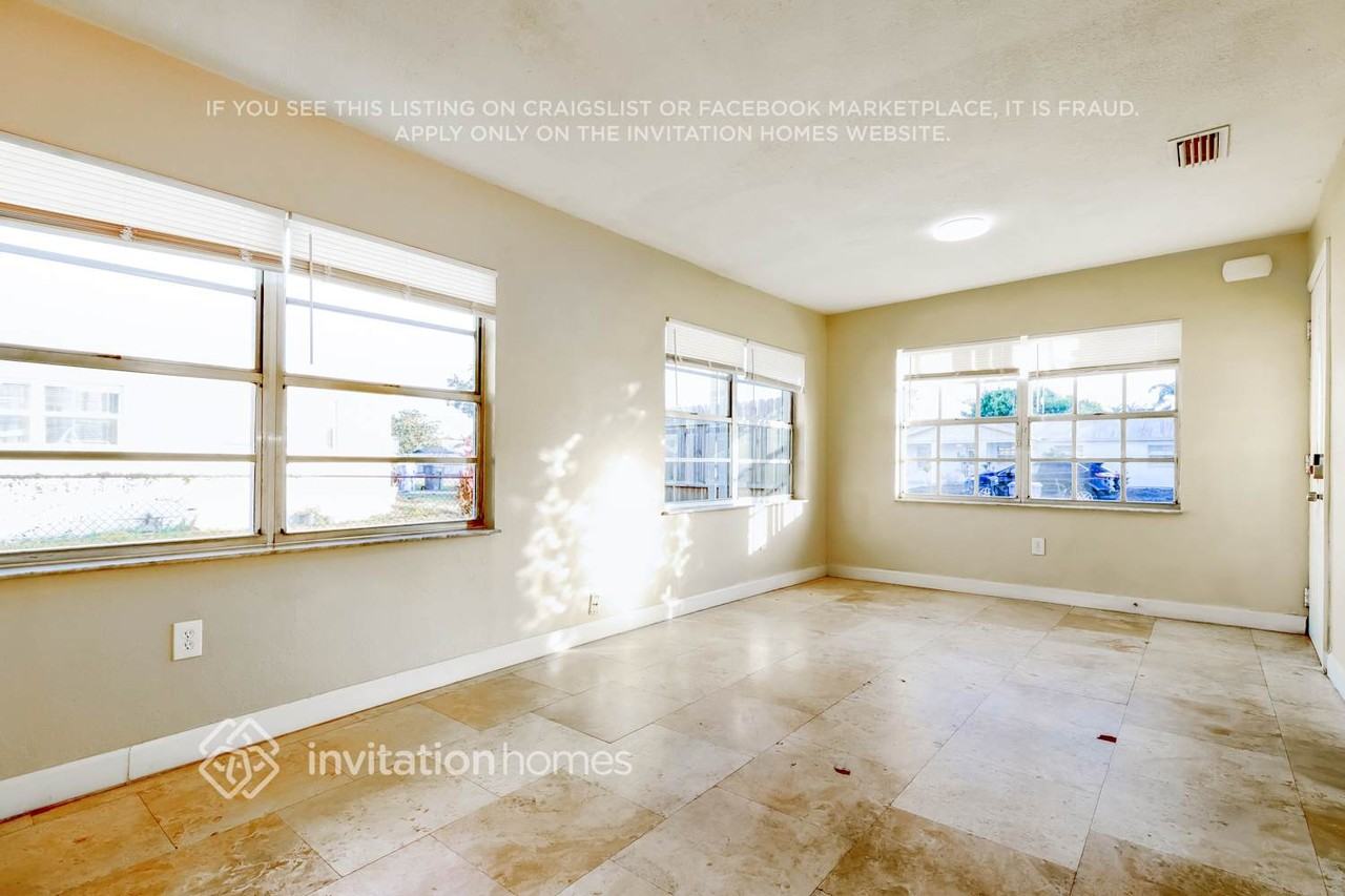 4850 San Pablo Pl - Photo 4 of 17