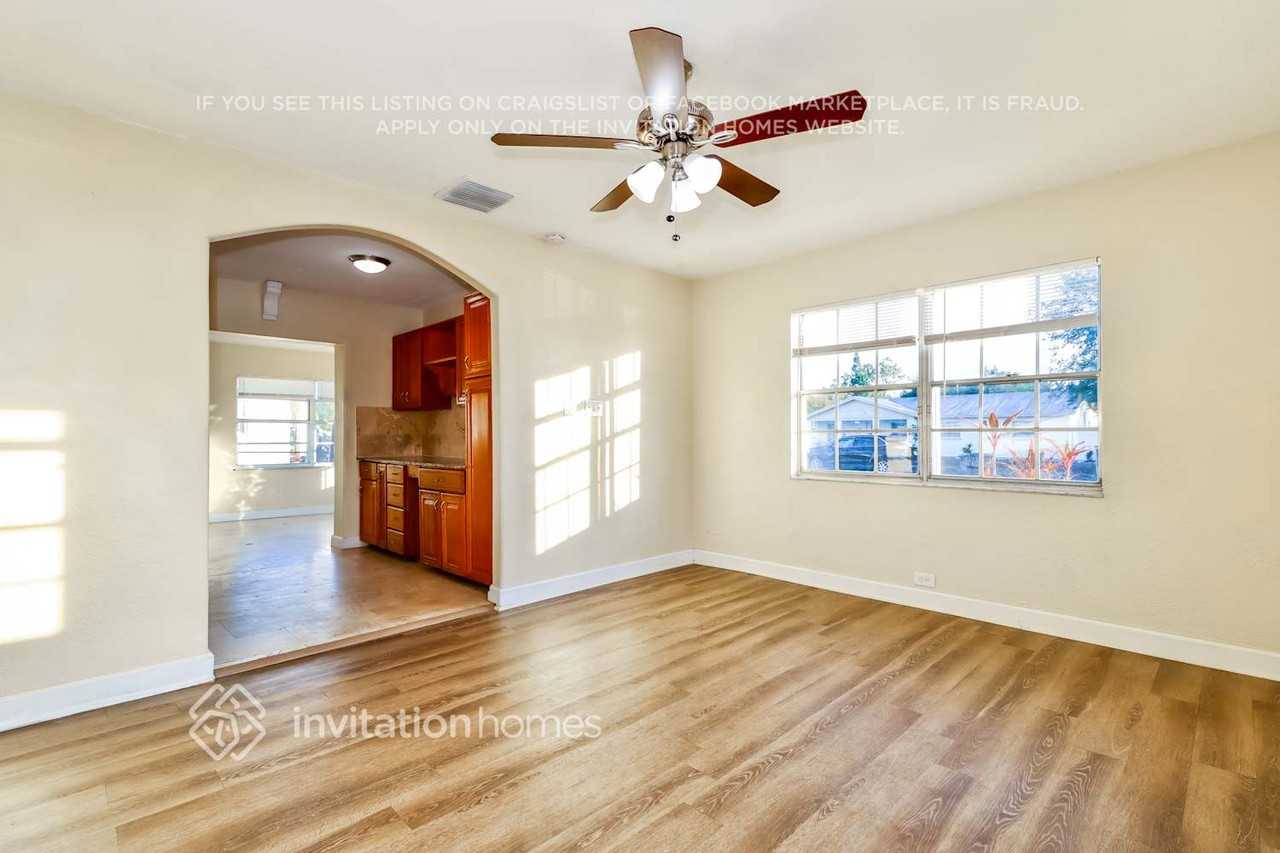 4850 San Pablo Pl - Photo 6 of 17