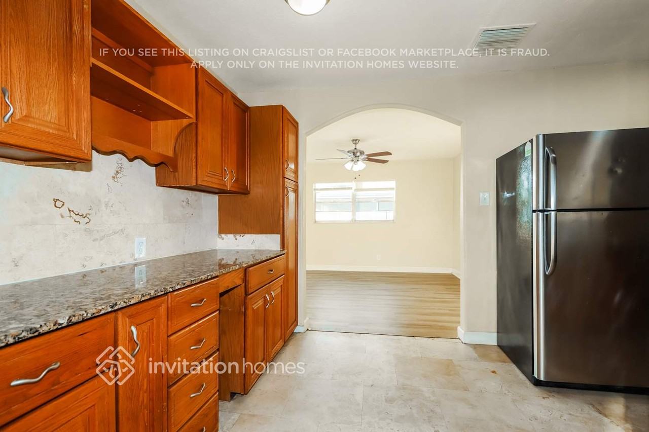 4850 San Pablo Pl - Photo 7 of 17