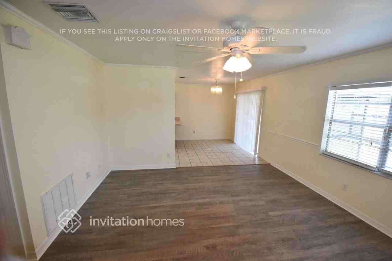 9030 Dixiana Villa Cir - Photo 5 of 19