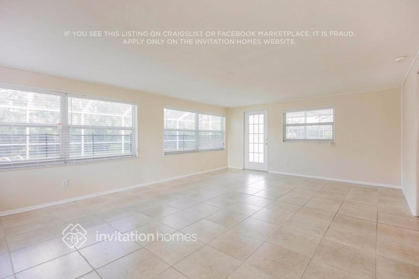 1577 Manchester Blvd - Photo 7 of 24