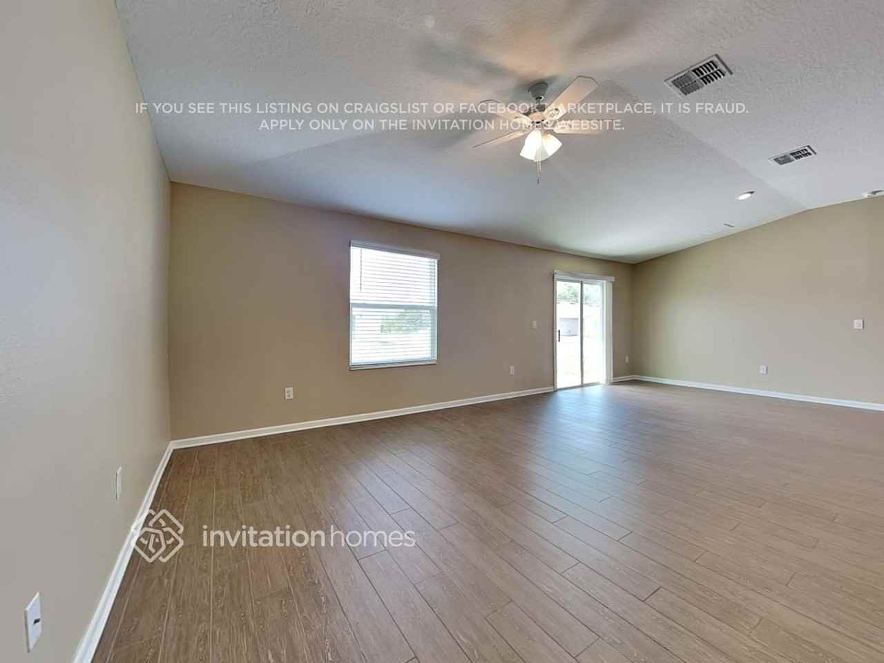 937 Caitlin Loop - Photo 4 of 18