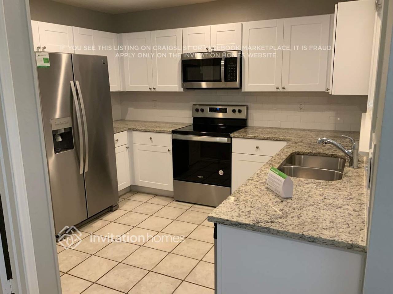 2204 Amhearst Ct - Photo 4 of 12