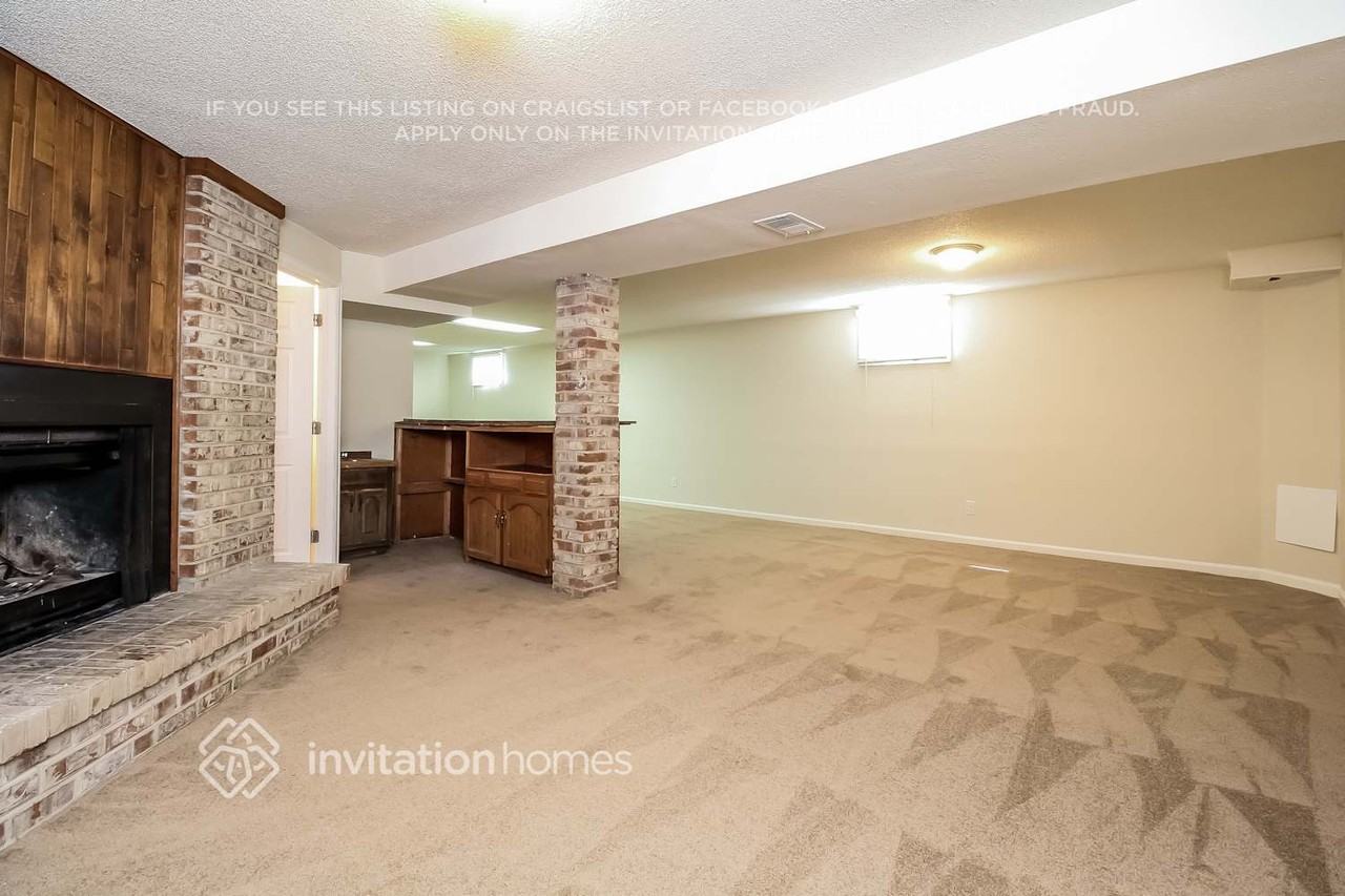 5342 Xanadu St - Photo 6 of 20