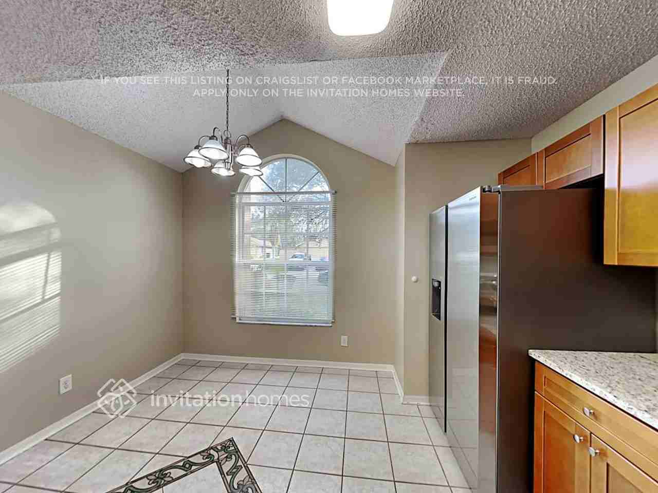 1904 Paddock Dr - Photo 7 of 17