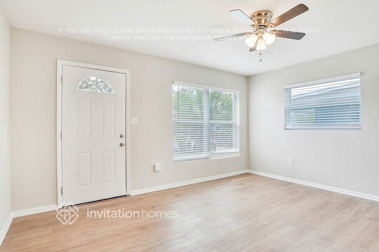 5009 Kipp Pl - Photo 6 of 25