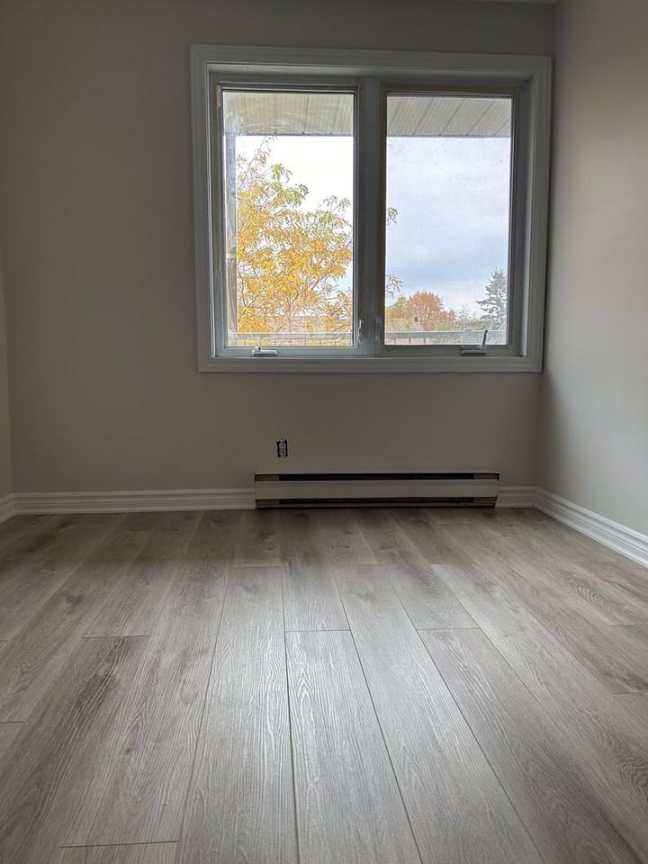 462 Boul Alexandre-Taché - Photo 2 of 11