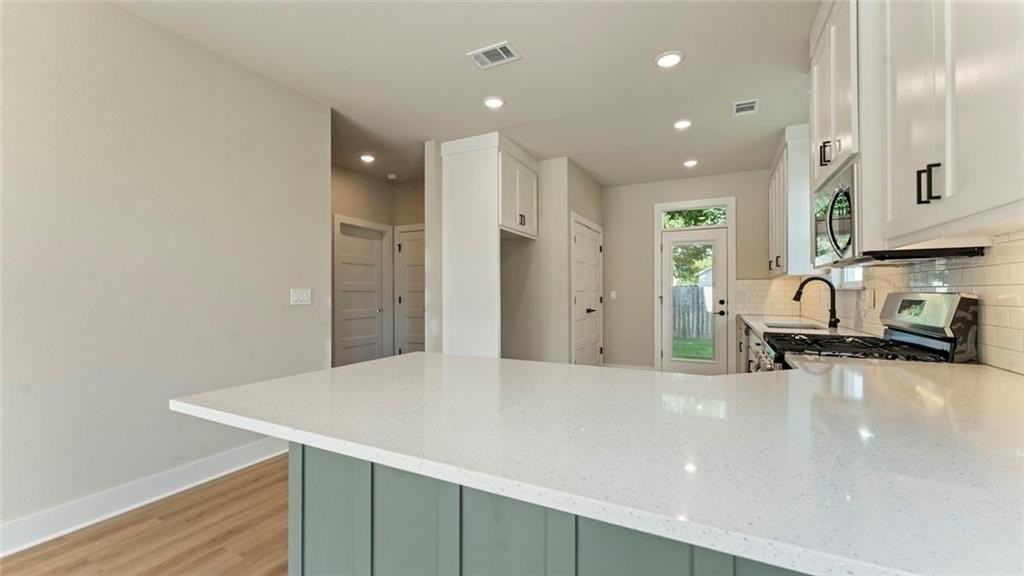 1209 Sw Journey Ln - Photo 4 of 21