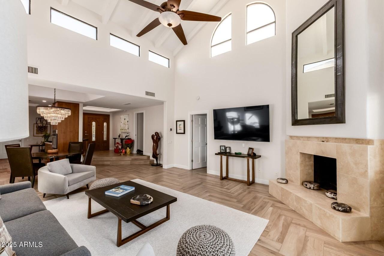 4616 N 65th St - Photo 7 of 50