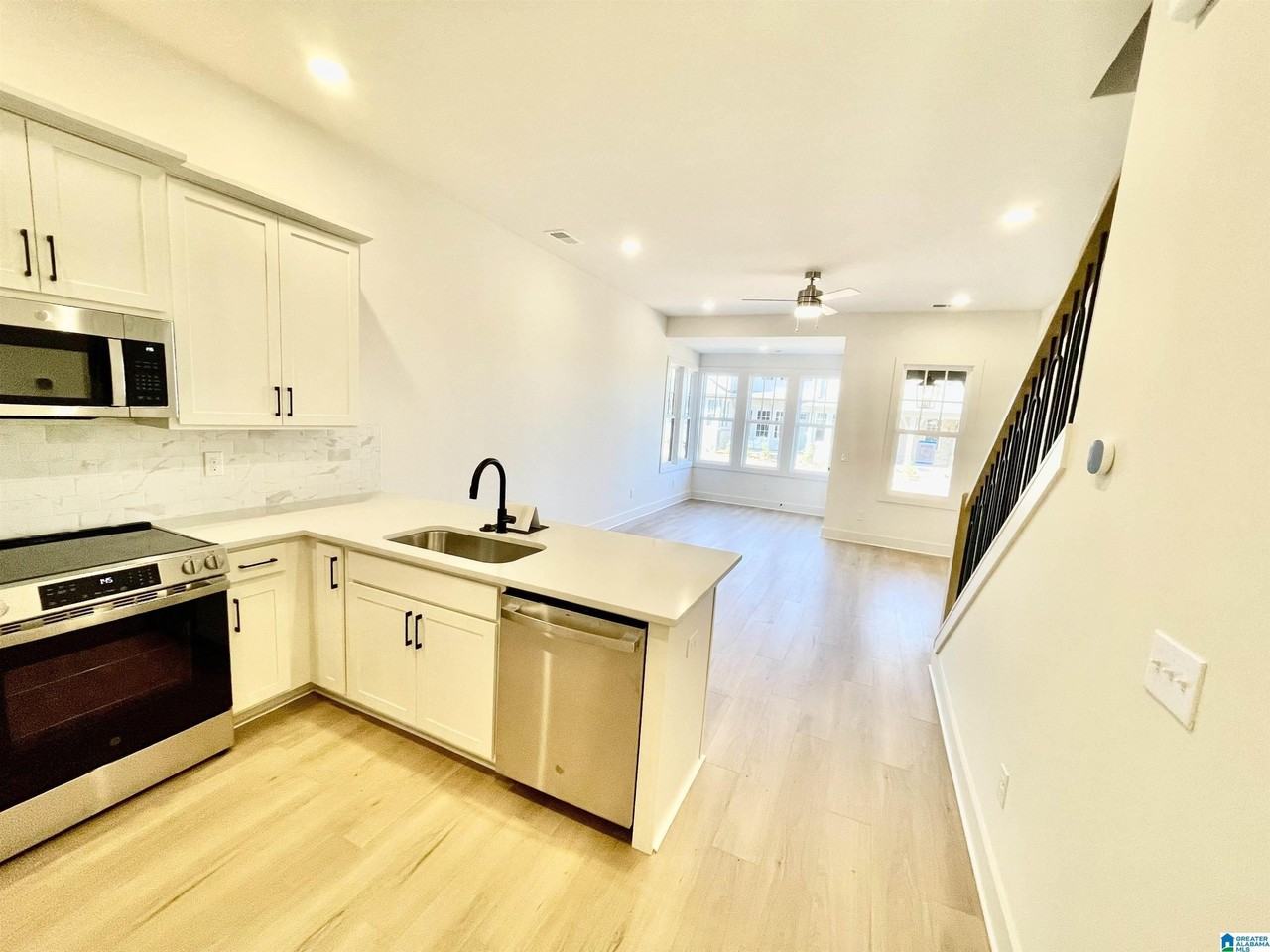 1729 MONKTON LANE - Photo 6 of 20